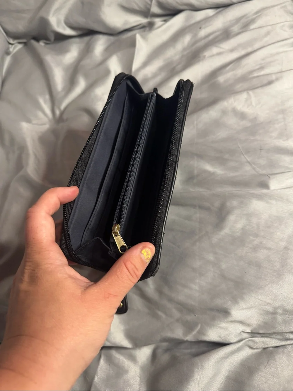 Tommy Hilfiger Black Quilted Logo Zip-Around Wallet